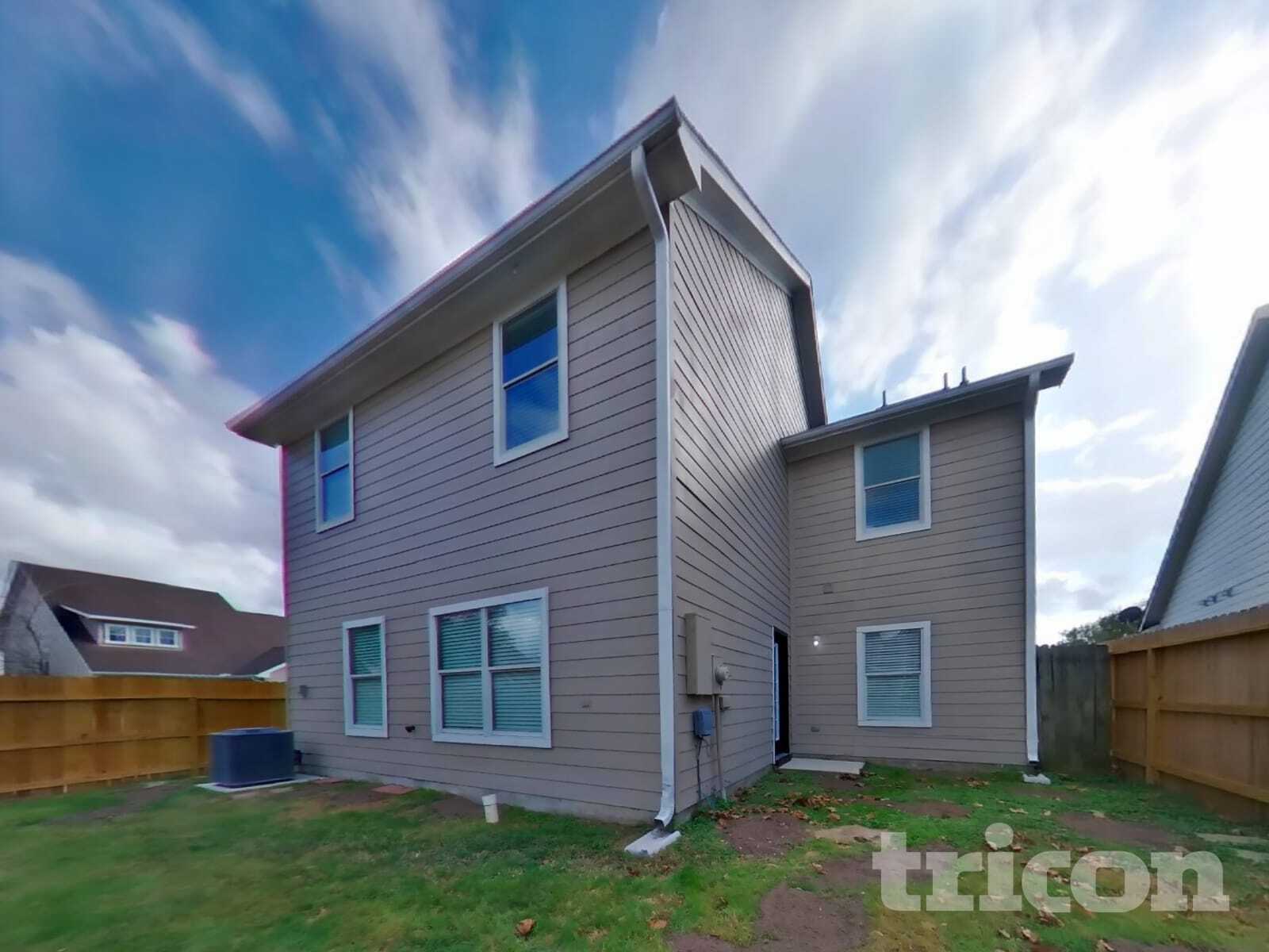 Building Photo - 21214 Peachvine Ln