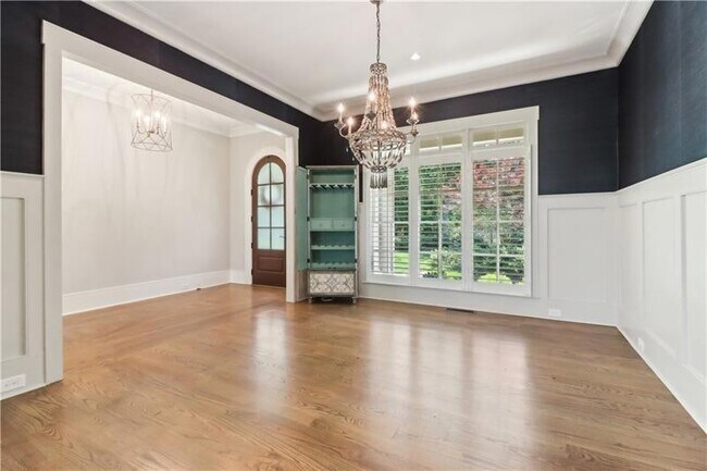 Building Photo - 211 Mount Vernon Hwy