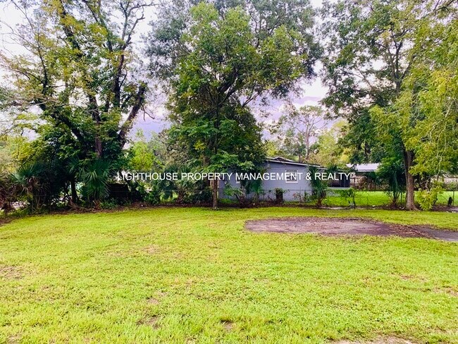 Building Photo - Beautiful Allendale Home With Large Fenced Yard