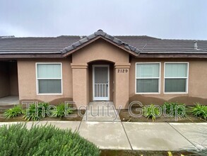 Building Photo - 2129 Bella Oaks Dr