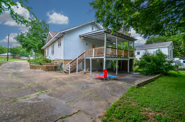 Building Photo - 400 Martin Luther King Jr Pkwy