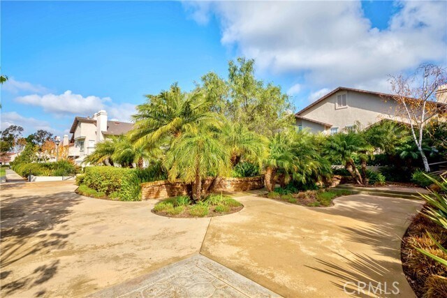 Building Photo - 35 Oxford