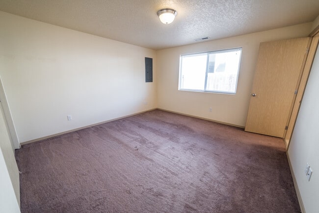 Building Photo - Newer 3 Bedroom Home for Rent