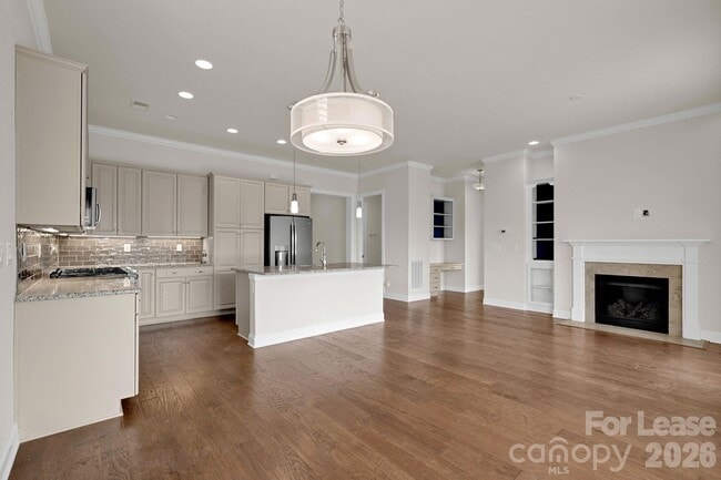 Building Photo - 5563 Elk Knob Ct