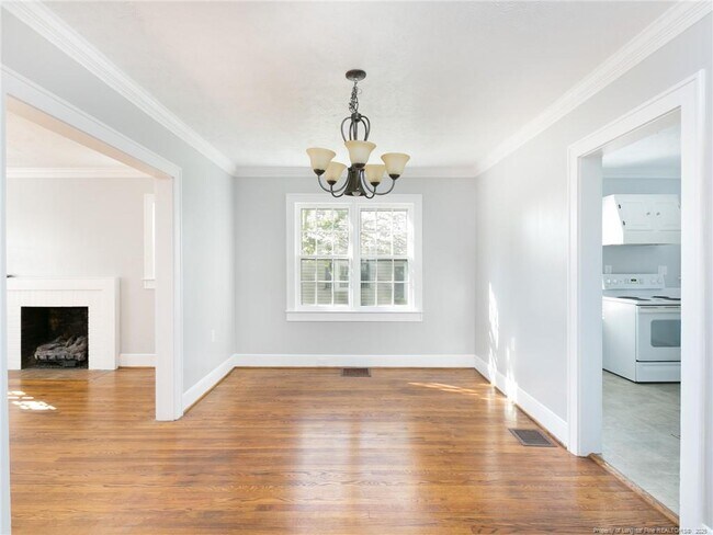 Building Photo - 1524 Brookside Ave