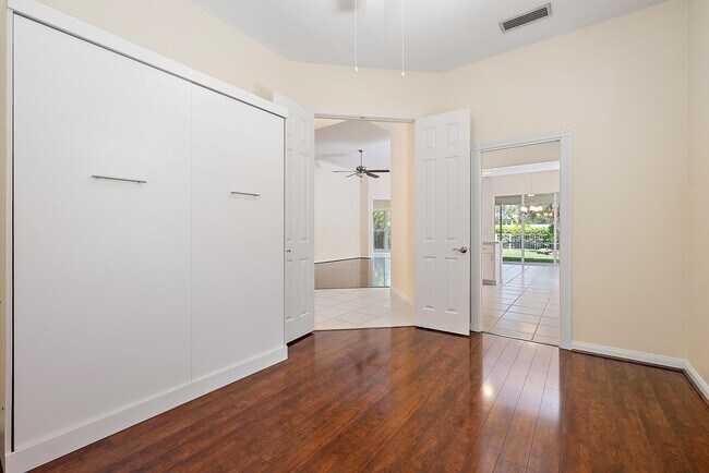 Building Photo - 8875 Oldham Way