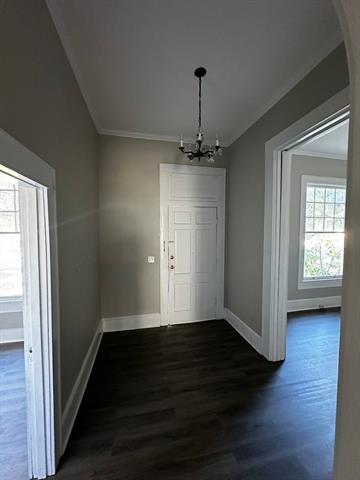 Building Photo - 451 Dalzell St