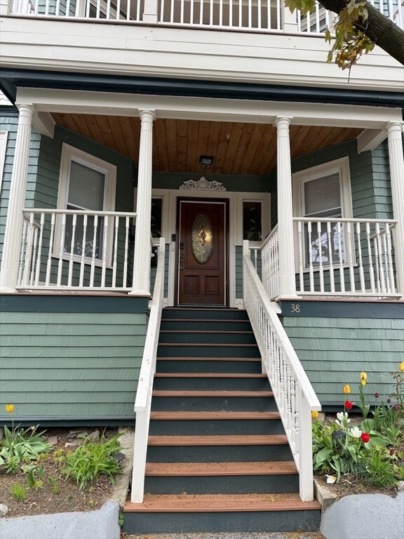 Building Photo - 38 Pinckney St