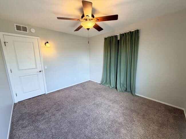 Building Photo - 3 Bed/ 2 Bath Brea Home w/Garage and Native Landscaped Yard