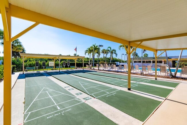 Building Photo - 2 Vista Gardens Trail Unit 202