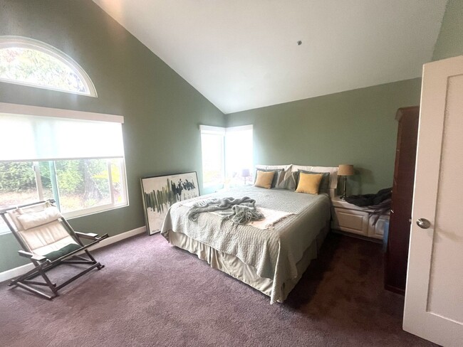 Building Photo - 3 Bedroom 2.5 Bath Arbors Home