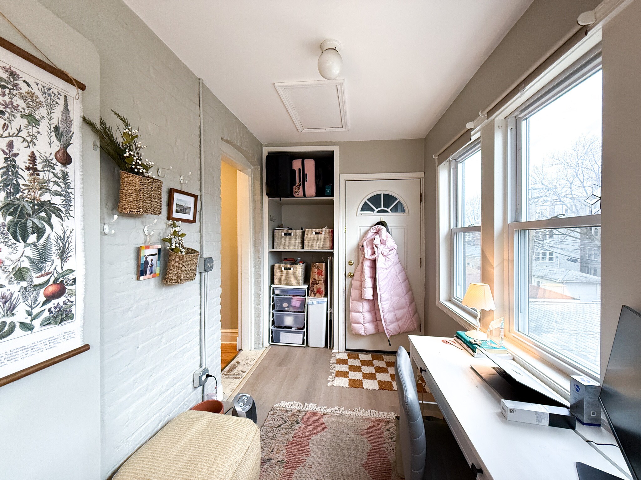 Building Photo - 3008 W George St