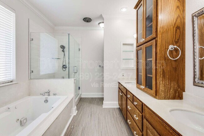 Building Photo - 3983 Peregrine Point