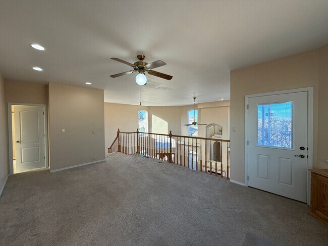 Building Photo - 2 Bedroom Home Available on Cul-De-Sac with Bosque Trail Access in Rivers Edge Rio Rancho!