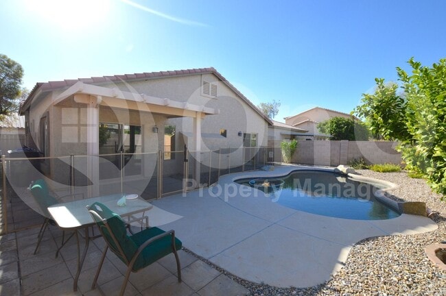 Building Photo - 6309 S Teresa Dr