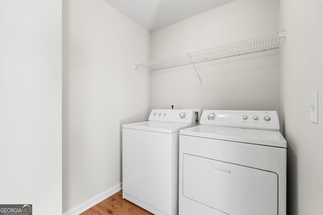 Building Photo - 7 Halyard Dr