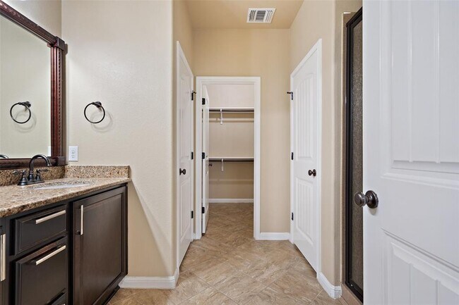 Building Photo - 7324 Bandera Ranch Trail