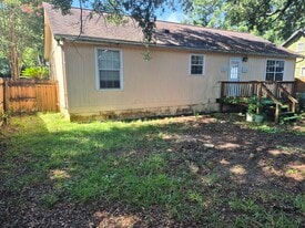 Building Photo - 4166 Laurel Oak Cir