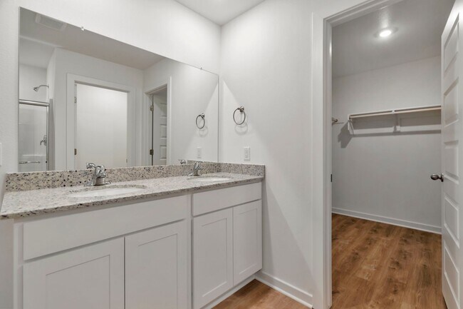 Building Photo - Brand-New 3 Bedroom Home in Prairie Grove!...