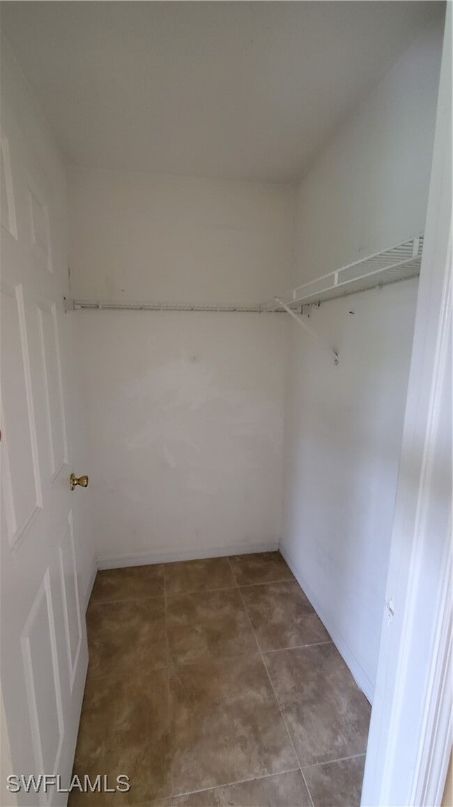 Building Photo - 7319 Albany Rd