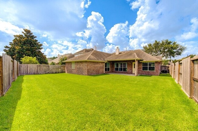 Building Photo - 5115 Trevors Trace Ln