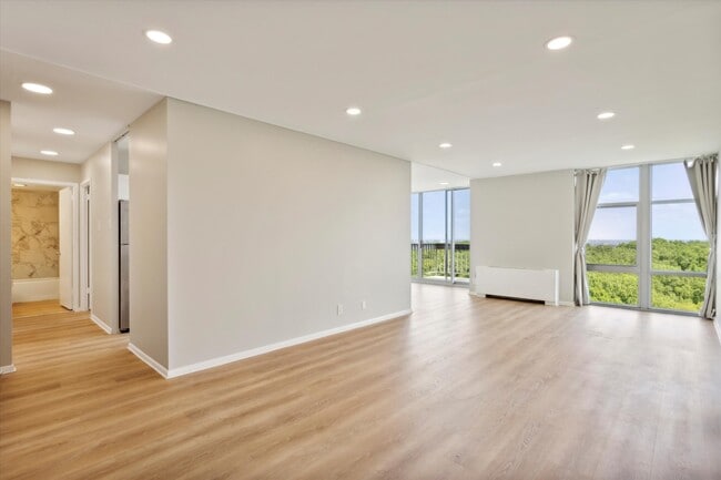 Building Photo - 3600 Conshohocken Ave