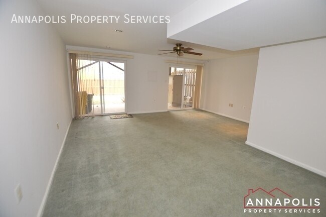 Building Photo - 558 Melissa Ct