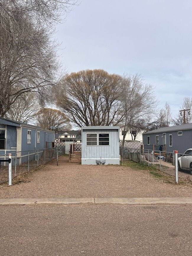 Building Photo - Affordable home in Snowflake