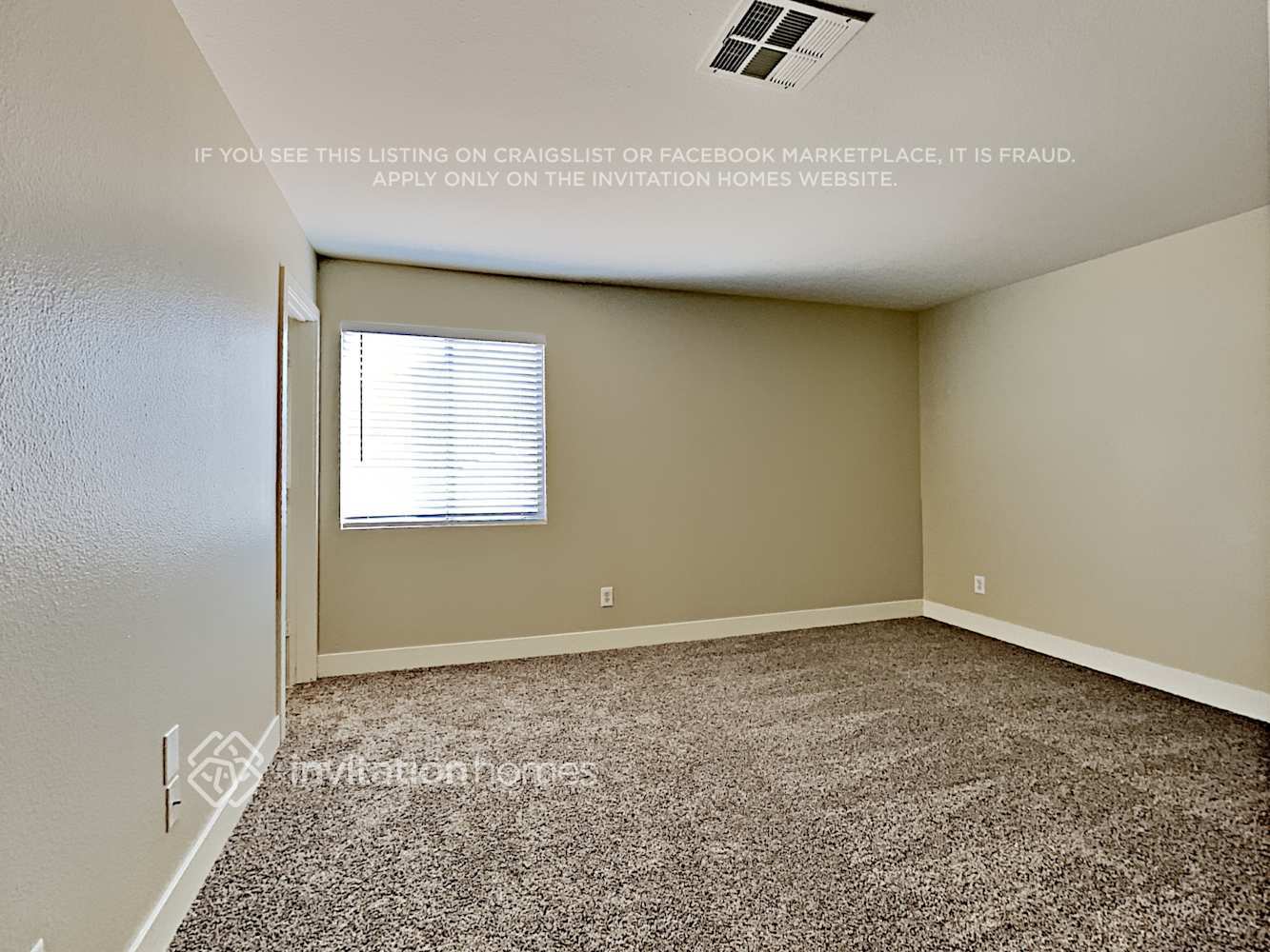 Building Photo - 885 Angelus Oaks Dr