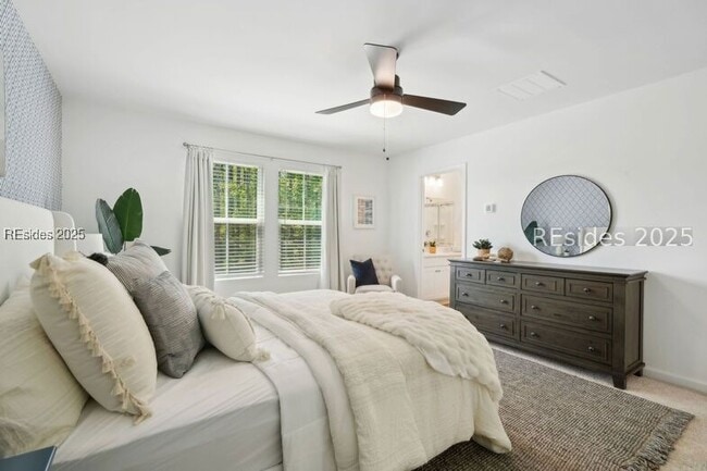 Building Photo - 105 Mainland Lakes Dr