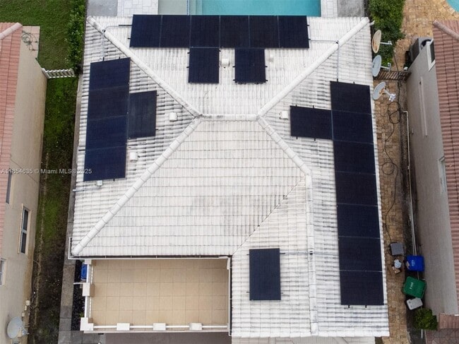 Building Photo - 5241 SW 155th Ave