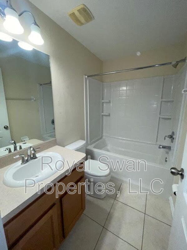 Building Photo - 4217 Winding Vine Dr