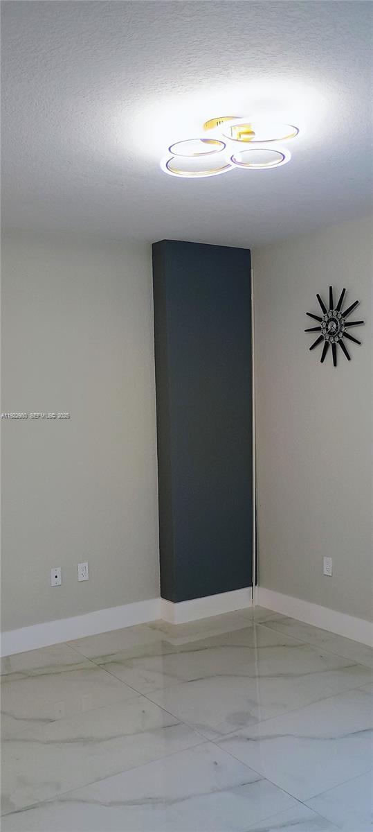 Building Photo - 36 NW 6th Ave