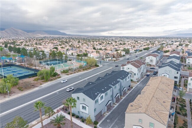 Building Photo - 3541 Grigio St