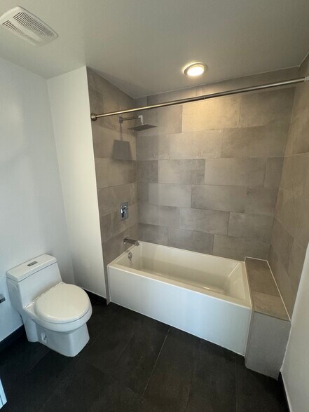 Building Photo - 111 NW 27th St