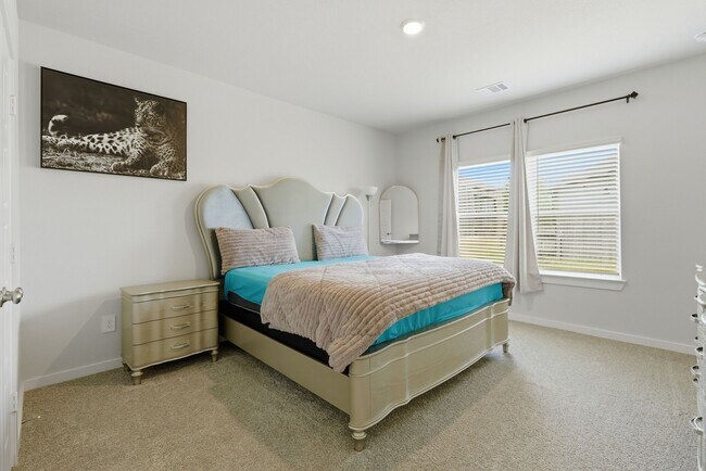 Building Photo - 1734 Cayden Oak Ln