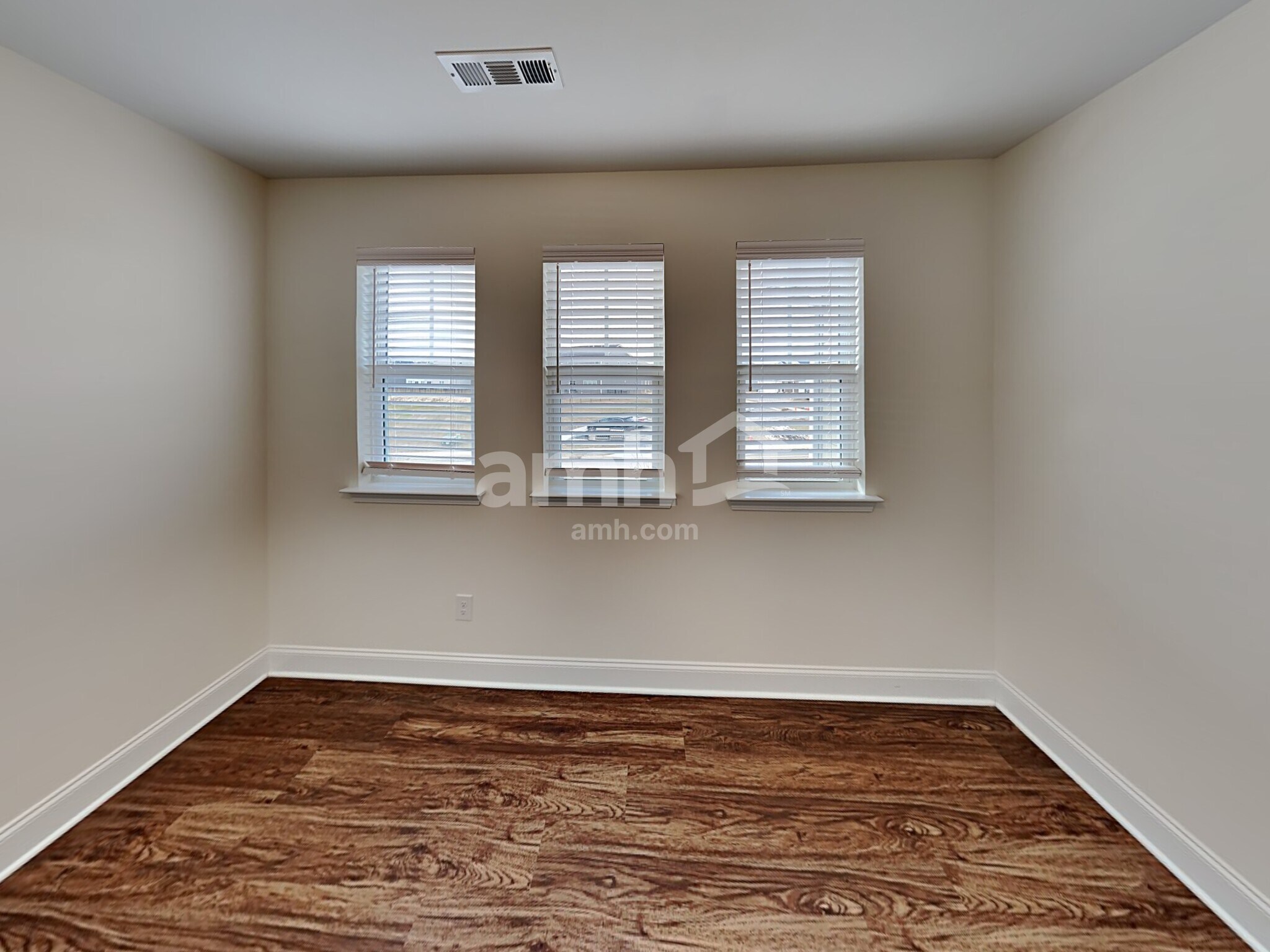 Building Photo - 4841 Chutney Dr