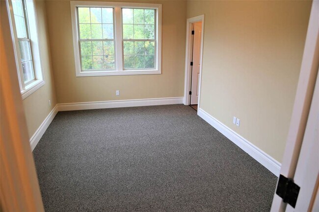 Building Photo - New Home! 5 Bedroom, Bonus Room, 6 Bathrooms