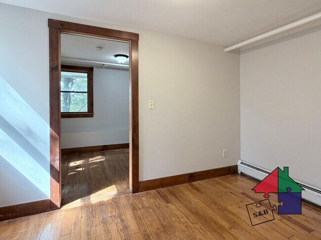 Building Photo - 34 Highland Ave