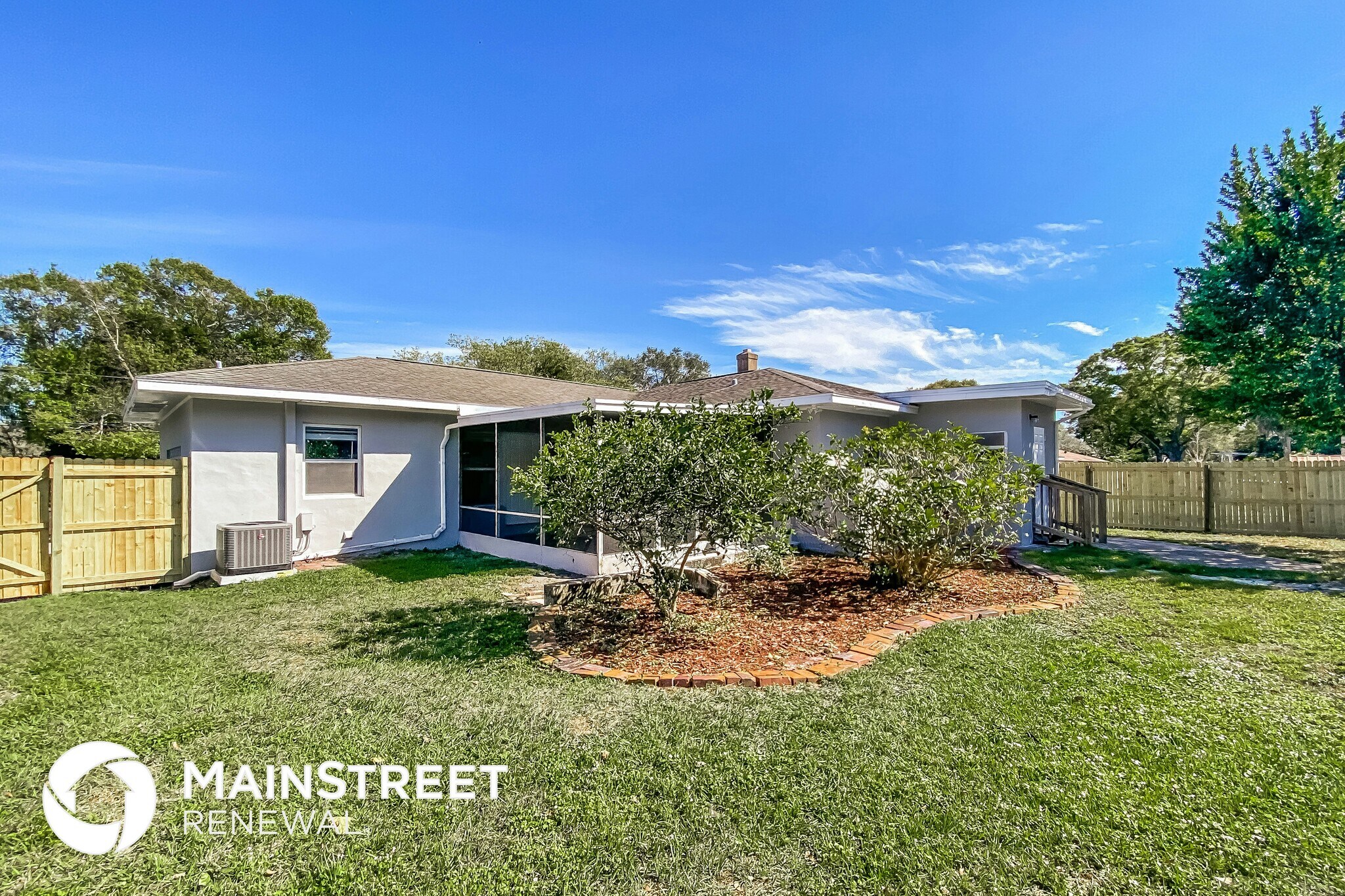 Building Photo - 614 Brookside Dr