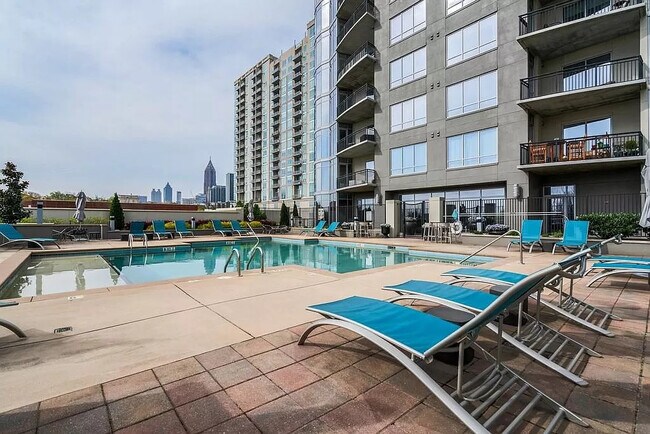 Building Photo - 222 12th St NE