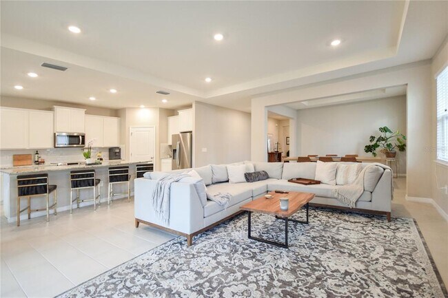 Building Photo - 16926 Harvest Moon Way