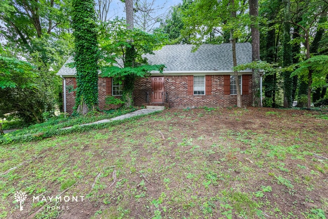 Building Photo - 1684 Regency Pl