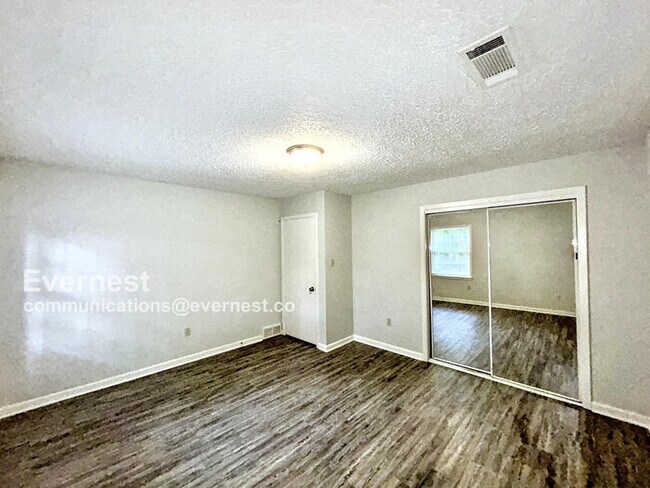 Building Photo - 2662 Hacton Cove