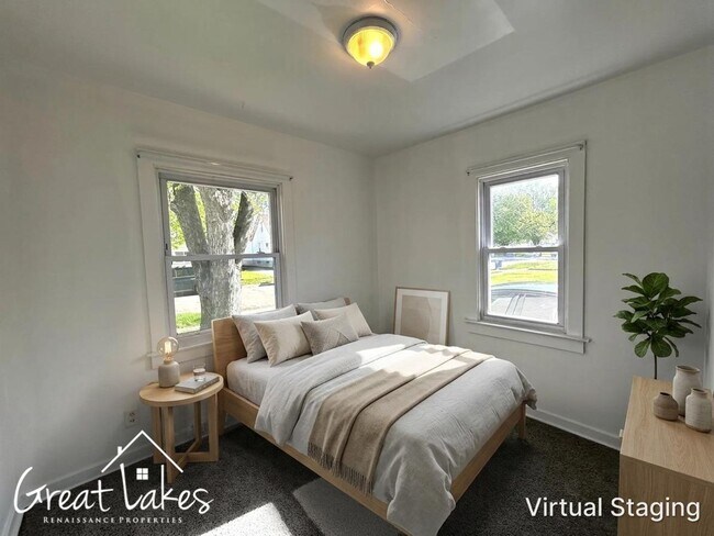 Building Photo - Charming 3 Bedroom 1 Bathroom now available for rent