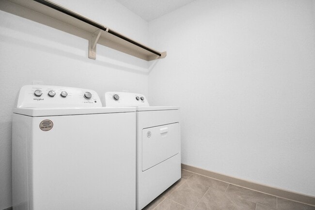 Building Photo - 7731 Suffolk Vly Ln