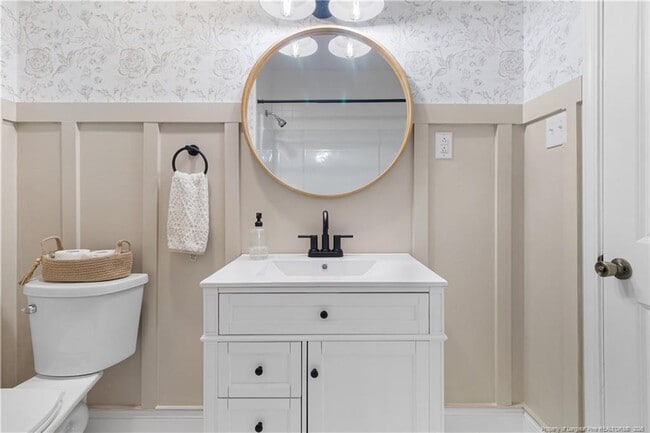 Building Photo - 1005 Anarine Rd