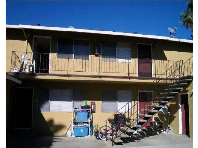 Building Photo - 166 Echo Ave