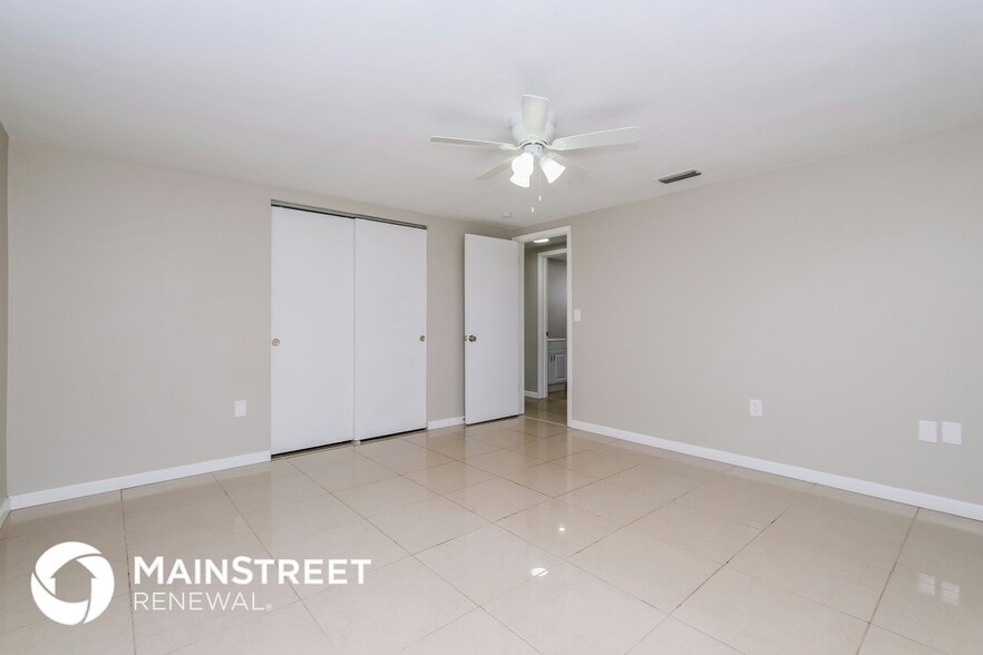 Building Photo - 3506 Blackhawk Dr