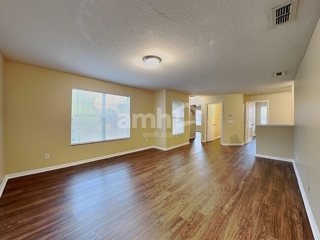 Building Photo - 15260 Perdido Dr